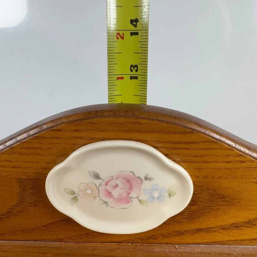 Vintage Pfaltzgraff Wood Roll Top Bread Box Floral Ceramic Accent USA Made